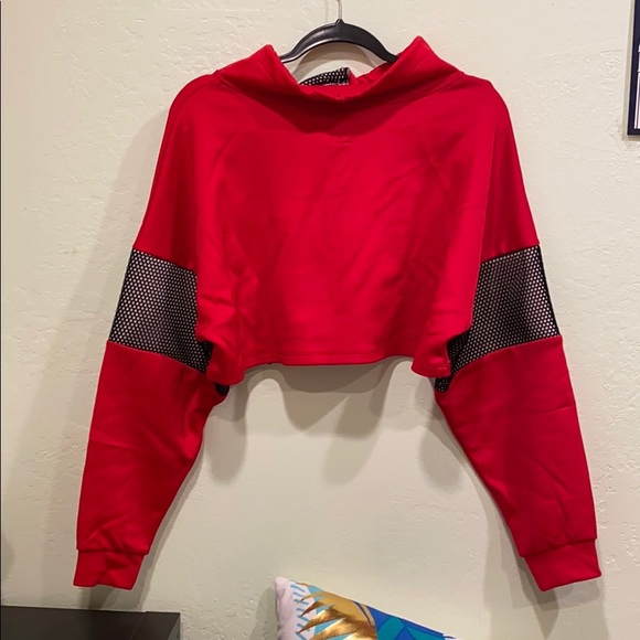 LF Cropped Zip up! - Picture 2 of 5